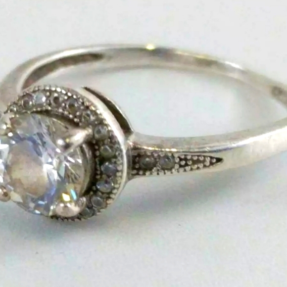 VINTAGE STERLING SILVER HALO ENGAGEMENT RING 6.75 - Picture 2 of 6